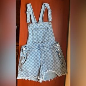 No Boundaries Checkered Juniors Relaxed Boyfriend Overralls